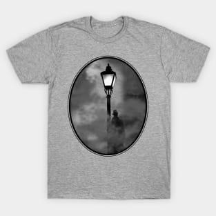 Man By The Lamp Post: Film Noir T-Shirt